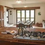 Italian Experience-villa La Dolcevita Montegiorgio