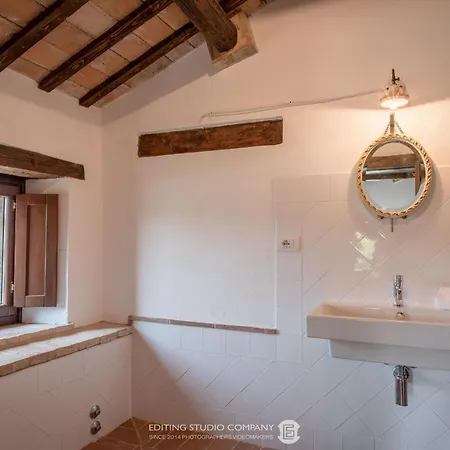 Italian Experience-villa La Dolcevita * Montegiorgio